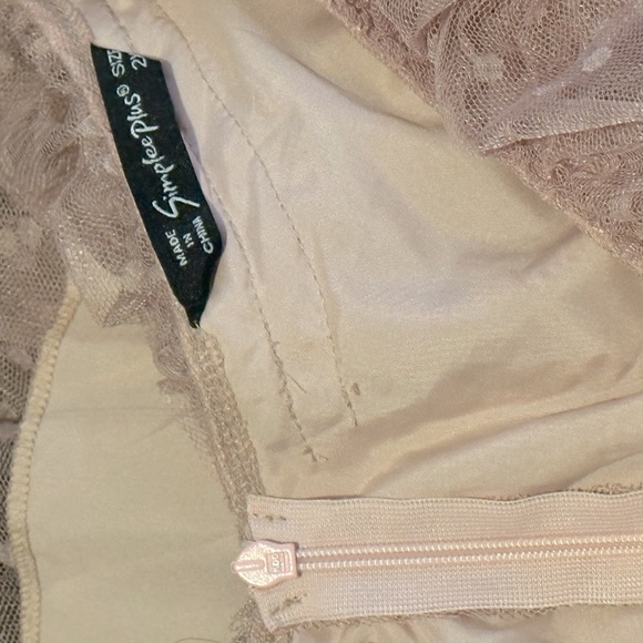 Shein pink polka dot mesh dress - Picture 4 of 5